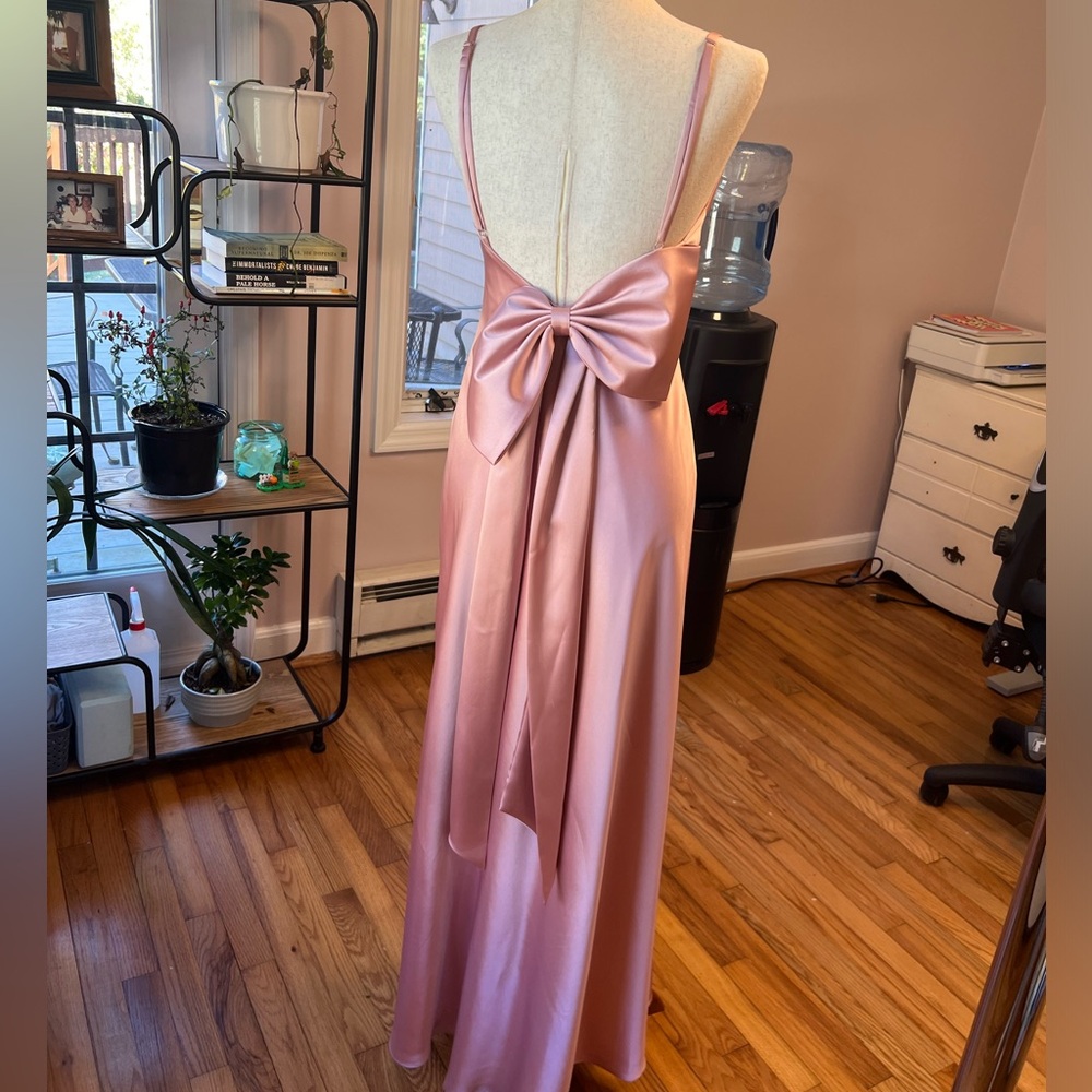 Revelry Blushing Bride Size 4